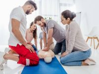 Things To Remember Before Enrolling a First Aid Course